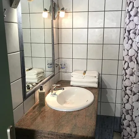 Skiron Lägenhetshotell *